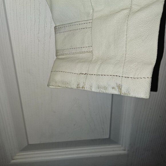 Danier White Genuine Leather Moto Jacket - Size P (Petite/Small) - Picture 9 of 16